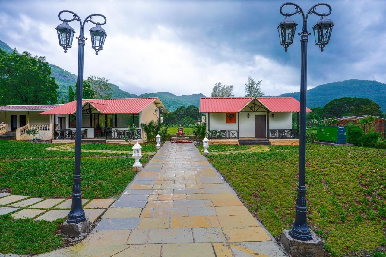 Ninad Homestays Карджат Экстерьер фото
