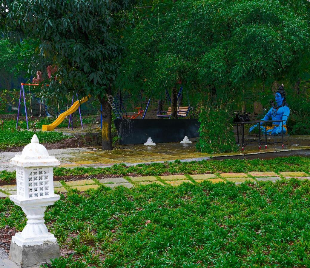 Ninad Homestays Карджат Экстерьер фото