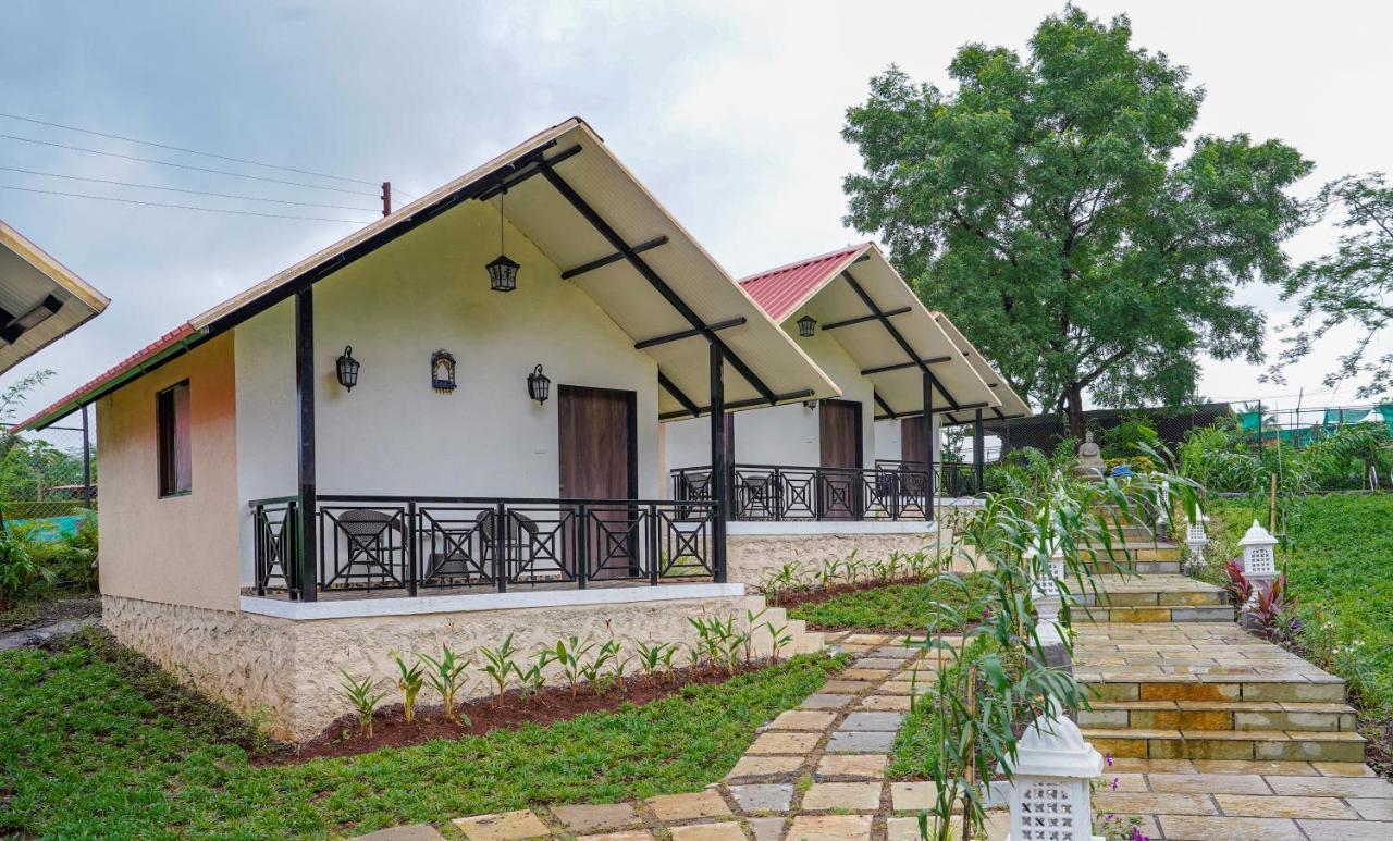 Ninad Homestays Карджат Экстерьер фото