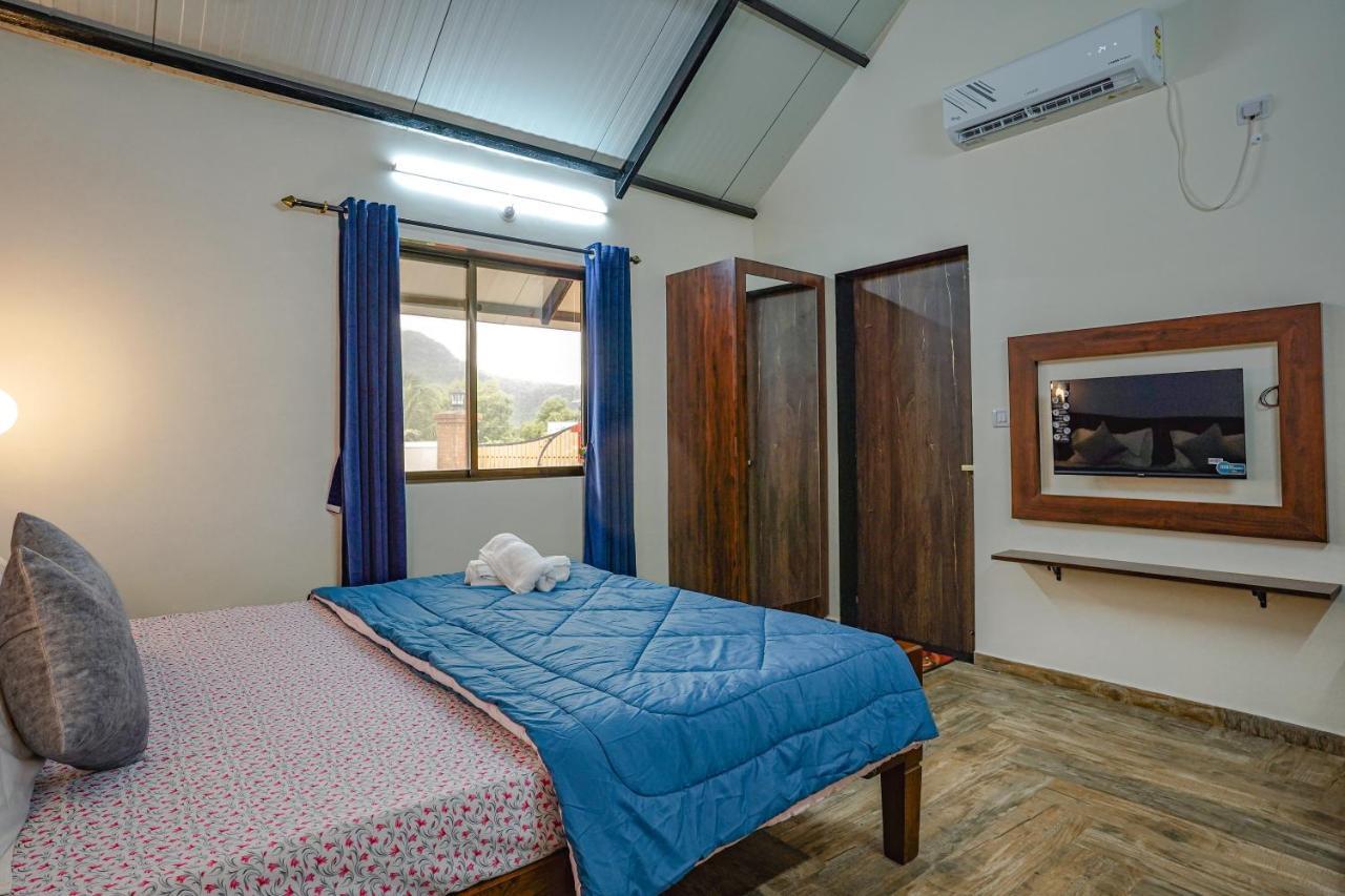 Ninad Homestays Карджат Экстерьер фото
