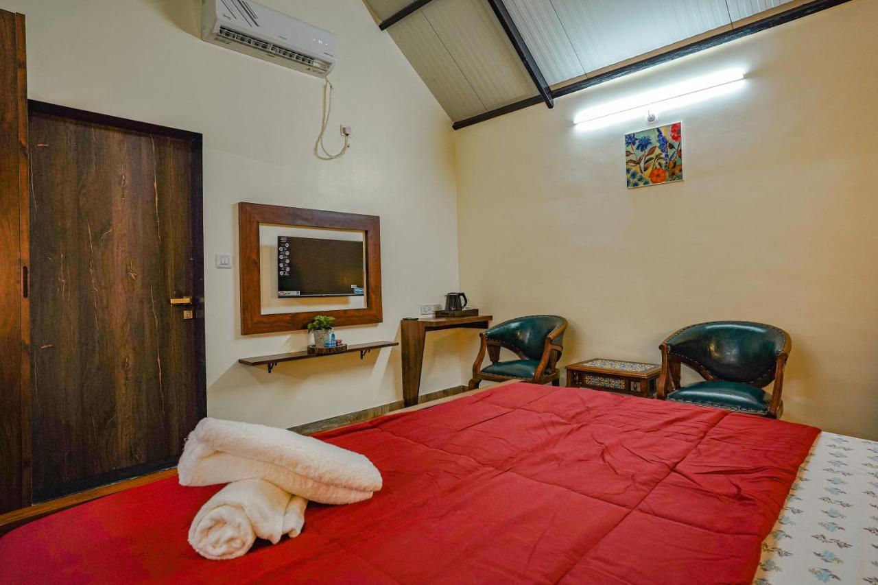 Ninad Homestays Карджат Экстерьер фото