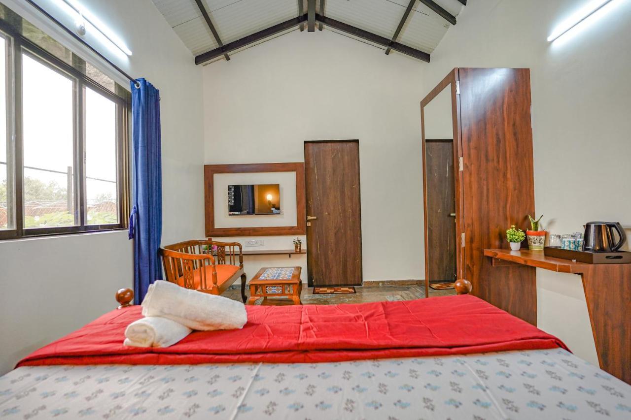 Ninad Homestays Карджат Экстерьер фото