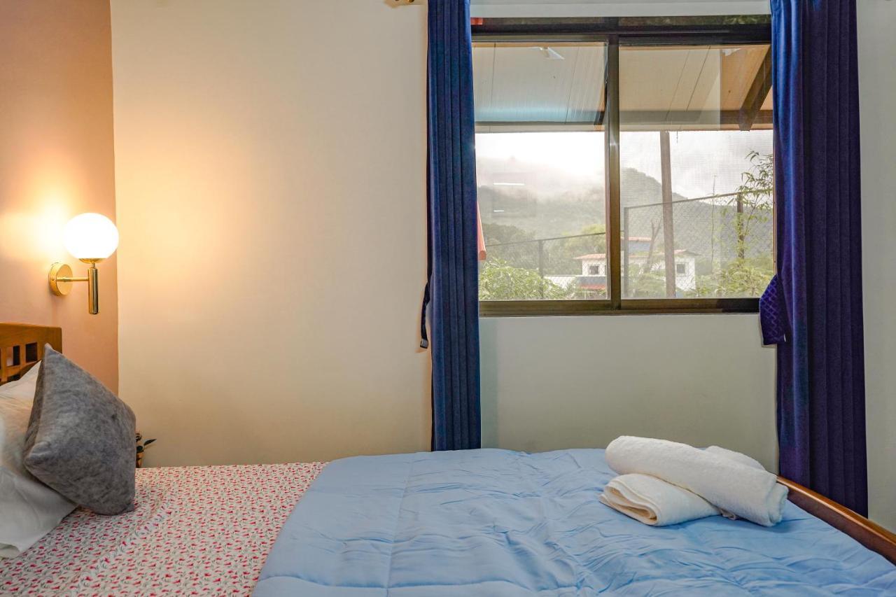 Ninad Homestays Карджат Экстерьер фото